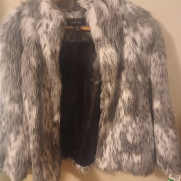 STYLE & CO. FAUX  FUR JACKET - Picture 1 of 5